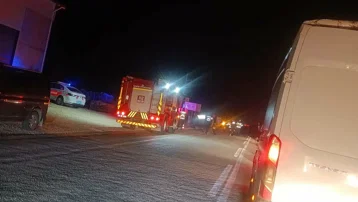 İzmir'de minibüs aynı aileden 4 kişiye çarptı: 2 kişi öldü, 2 kişi yaralandı