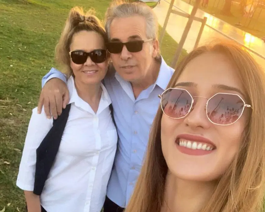 "ÜÇ KİŞİ BİRDEN ÖLDÜK" 5 "ÜÇ KİŞİ BİRDEN ÖLDÜK" 5