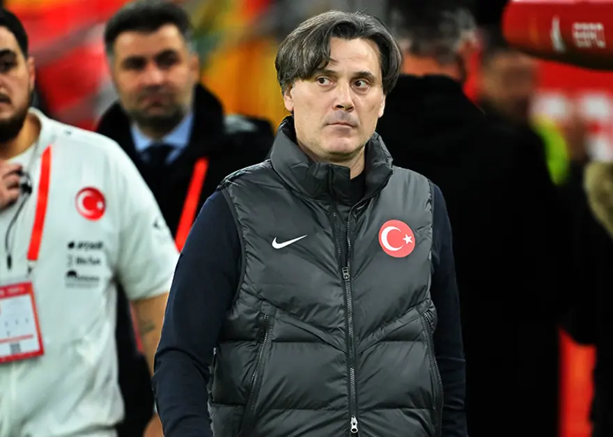 "Play-off'ta onları istemem" diyen Montella, kulüplerden özel ricasını açıkladı 