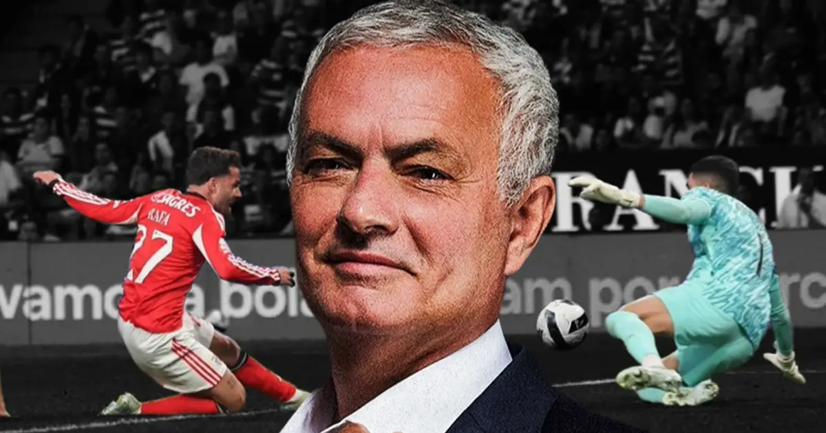 Yine Mourinho yine olay. Ne olduysa 2 dakikada oldu, ligin kaderini Rafa Silva değiştirdi