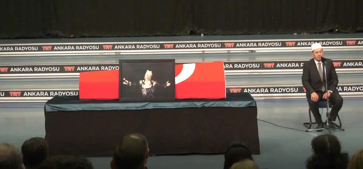 Muazzez Abacı son yolculuğuna uğurlandı: Çok büyük bir kayıp 3