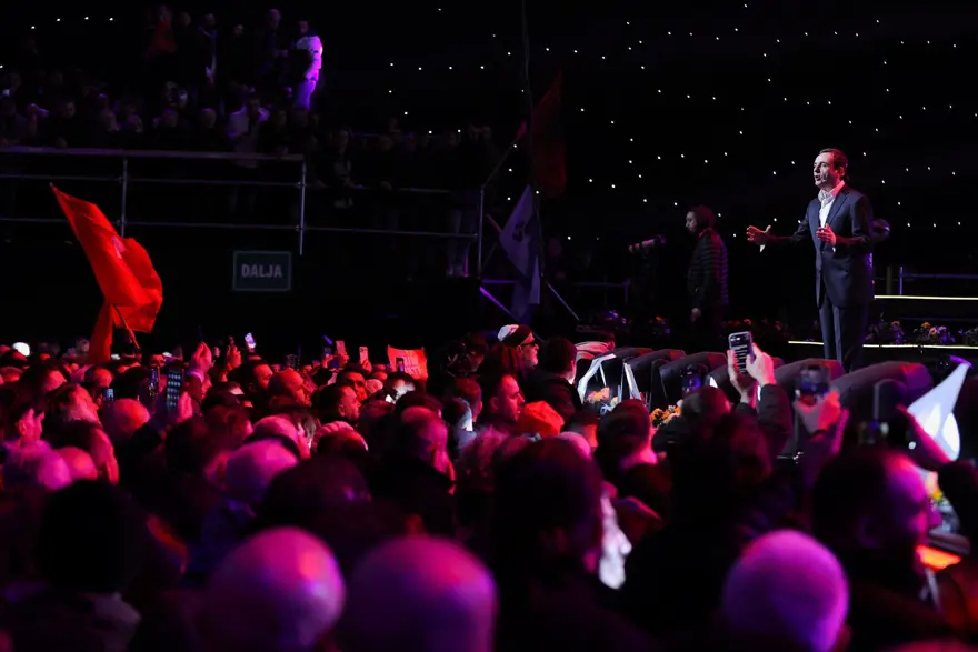 MUHALEFET NE DİYOR? 1 MUHALEFET NE DİYOR? 1