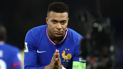 Kylian Mbappe parlamaya devam ediyor, Ronaldo ve Messi'yi geçti