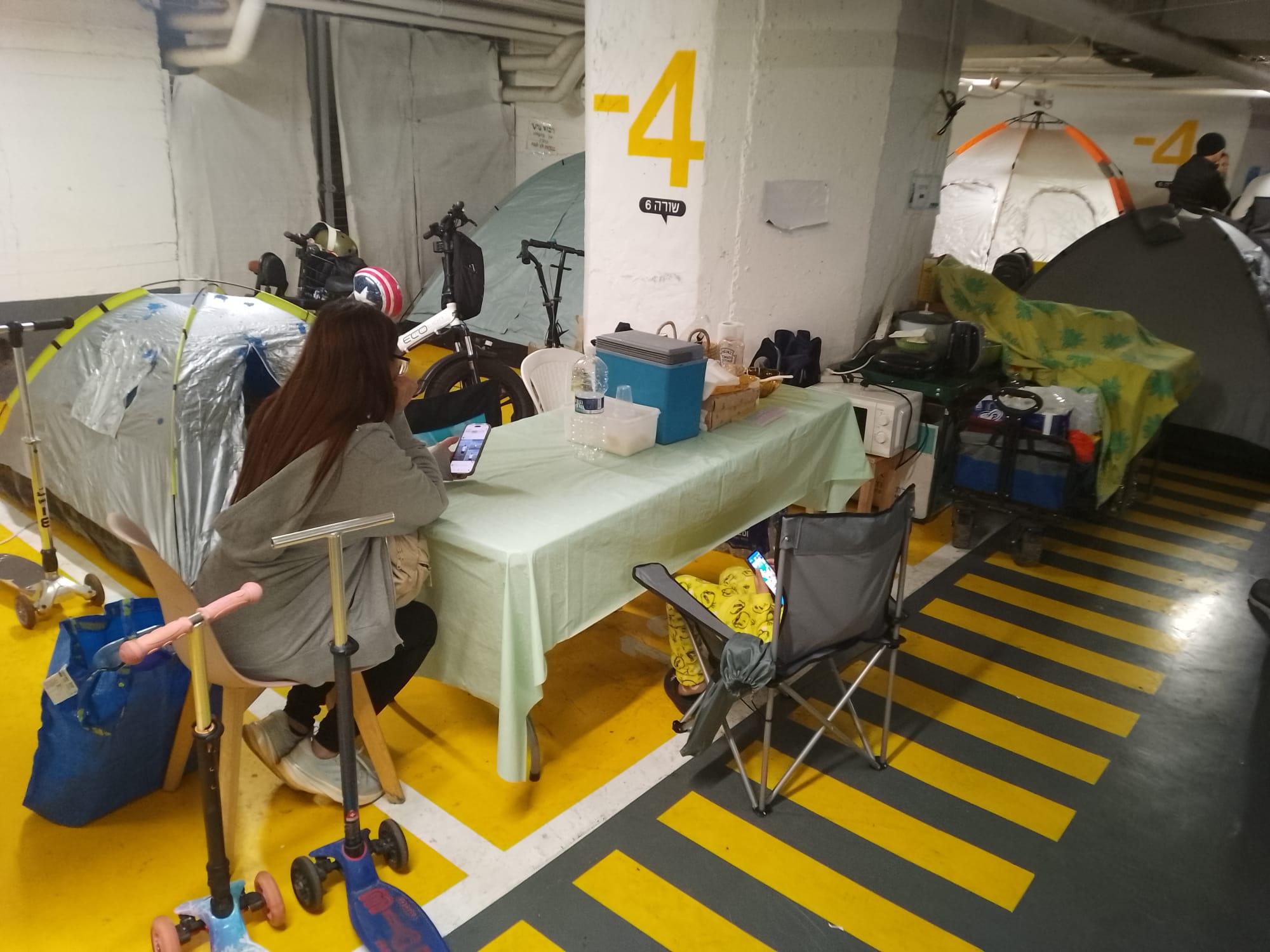 NTV ekibi Tel Aviv'in en büyük sığınağını görüntüledi 1