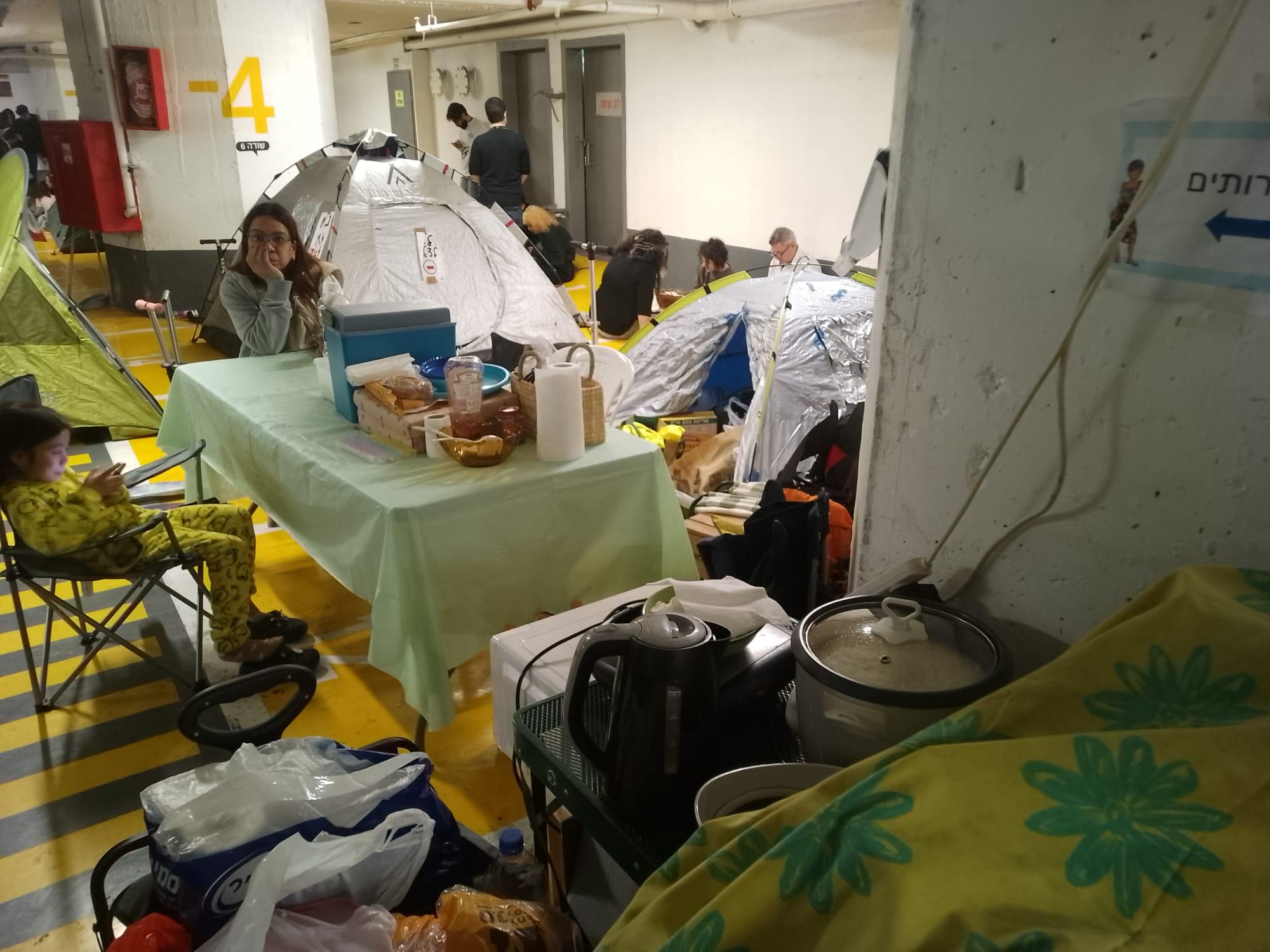 NTV ekibi Tel Aviv'in en büyük sığınağını görüntüledi 5