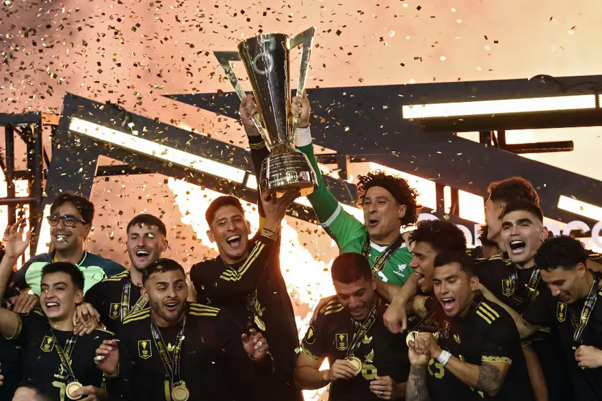 MEKSİKA - EV SAHİBİ 3