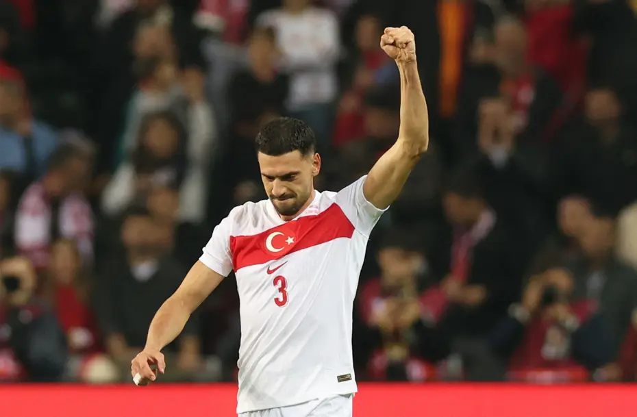 Milli futbolcu Merih Demiral'dan anlamlı hareket. Açtığı kafede şehit aileleri ve gazilere her şey ücretsiz