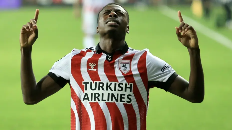 Beklenen transfer resmileşti, sözleşmesi feshedildi! Fenerbahçe, ilk imzayı açıklayacak