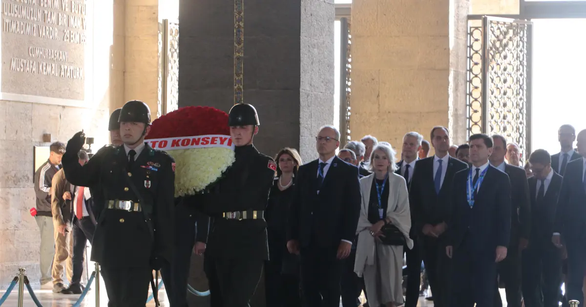 NATO heyeti Anıtkabir'e ziyaret etti