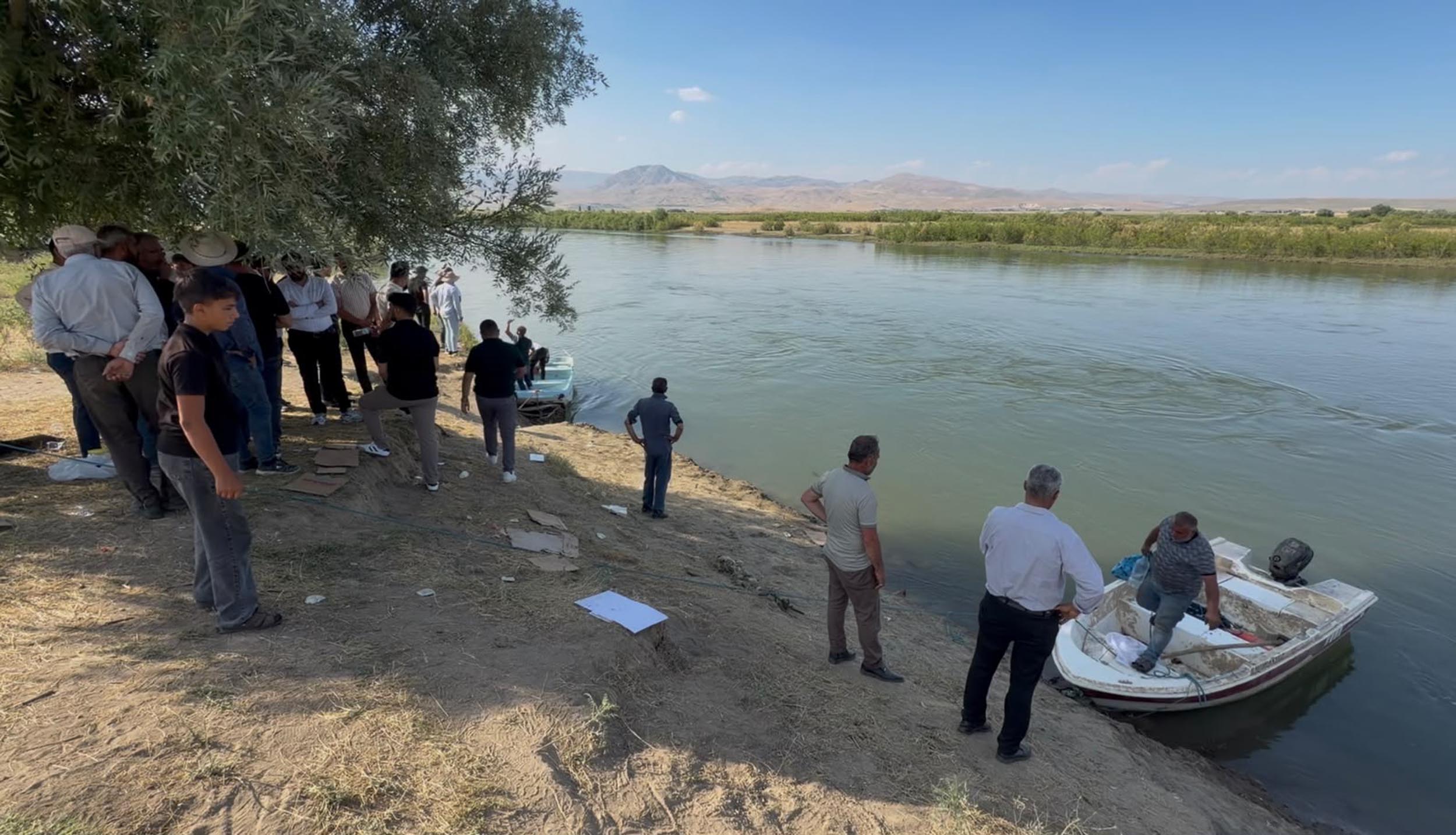Murat Nehri'nde kaybolan 15 yaşındaki Berat'ın cansız bedeni bulundu