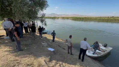 Murat Nehri'nde kaybolan 15 yaşındaki Berat'ın cansız bedeni bulundu