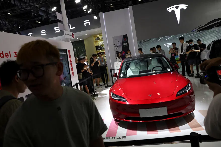 Tesla ve Çinli üreticiler milyonlarca aracı geri çağırıyor 3