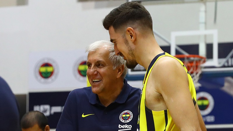 Yıllar sonra Fenerbahçe'ye geri dönüyor, anlaşmaya varıldı