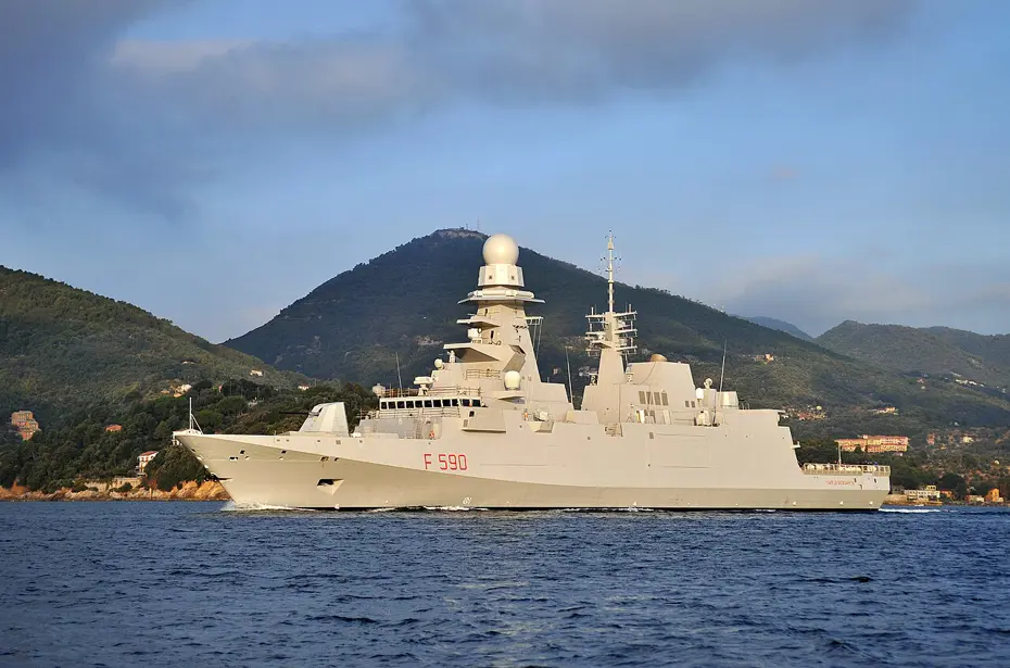 Yunanistan İtalya'dan 2 fırkateyn alacak