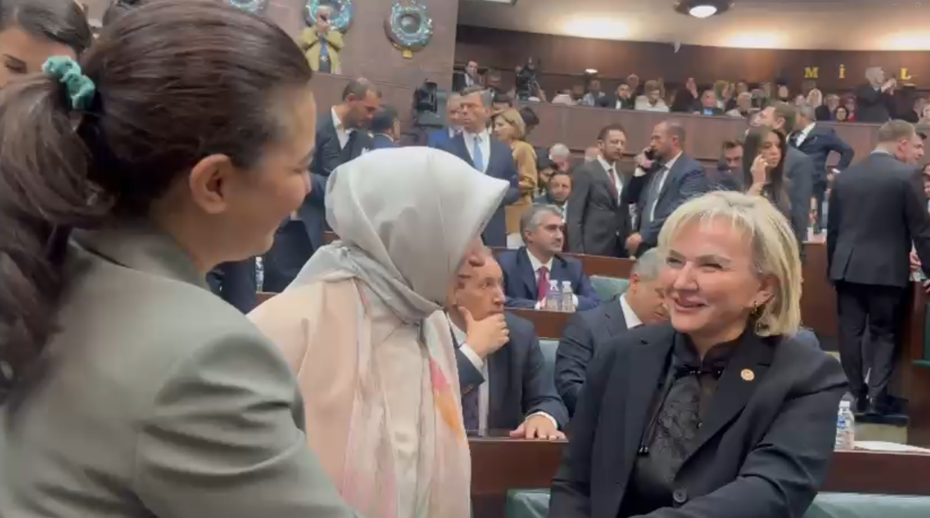 CHP'den istifa eden Nimet Özdemir AK Parti'ye katılıyor