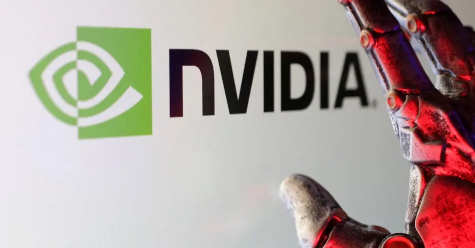 Trump, Çin'e uyguladığı çip ambargosunu esnetiyor