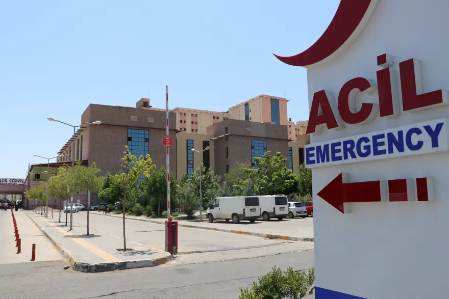 BİR ÇOCUĞUN DURUMU AĞIR 2