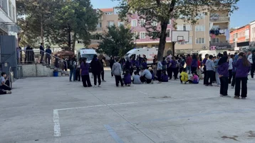 Bursa'da 27 öğrenci zehirlenme şüphesiyle hastaneye kaldırıldı
