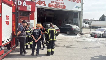 Oto LPG dönüşüm servisinde patlama: 5 yaralı