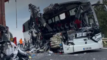 Osmaniye'de 7 kişinin öldüğü kazaya ilişkin 2 sürücü tutuklandı