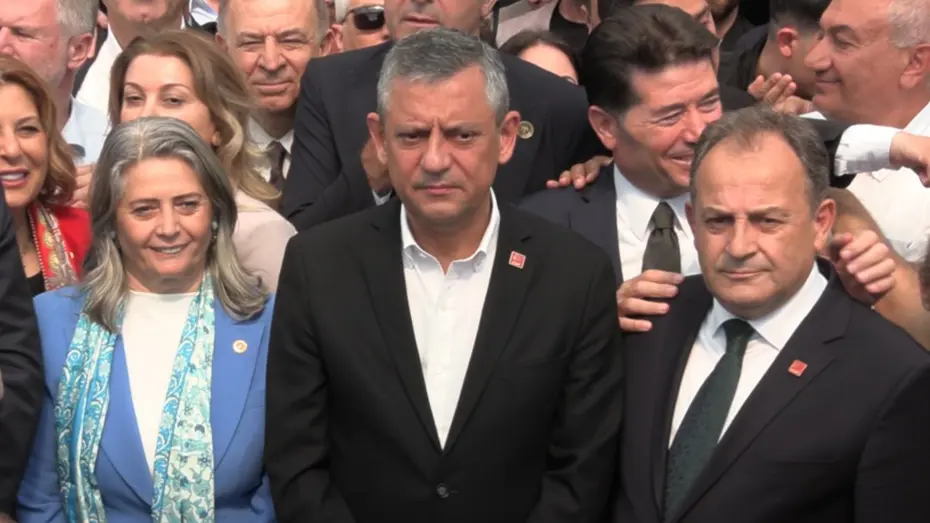 Hafta sonu üç şehirde sandık başına gidilecek: Özgür Özel'den yerel ara seçim turu