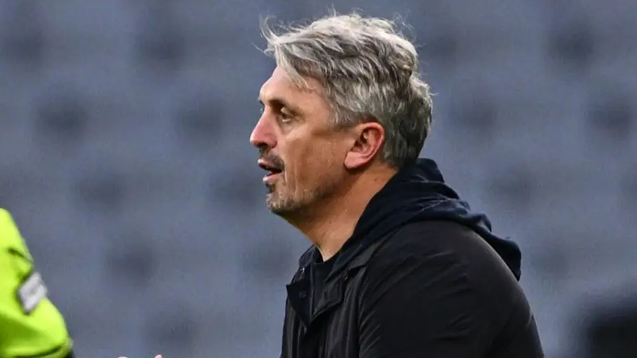 Süper Lig’de bir teknik direktör ayrılığı daha. 11 maç sonra veda