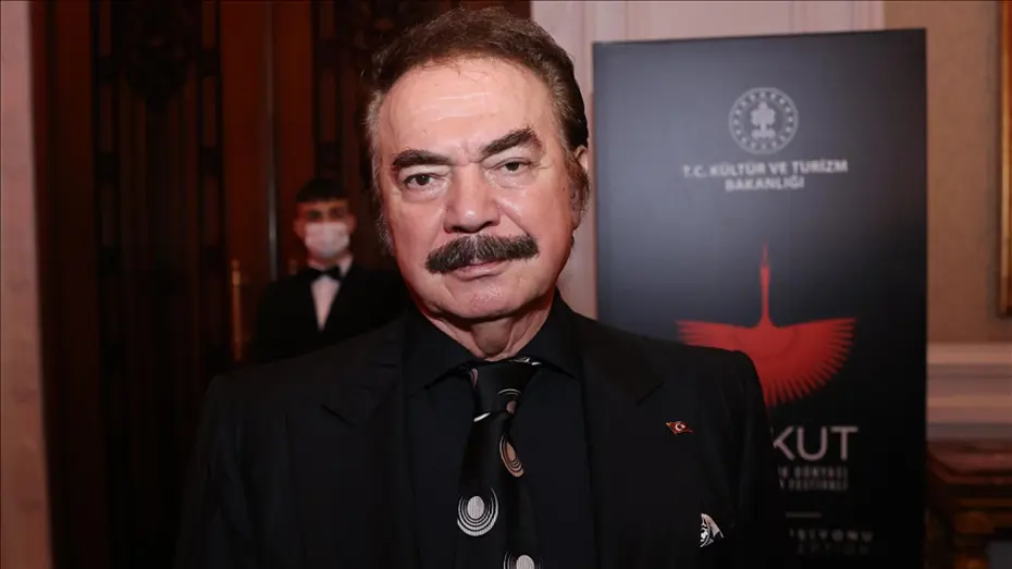 Orhan Gencebay hastanede tedavi altında iddiasına eşinden yanıt