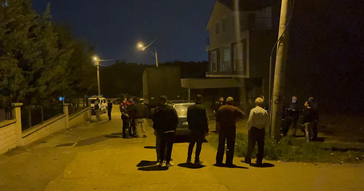 Komşuların park kavgası kanlı bitti