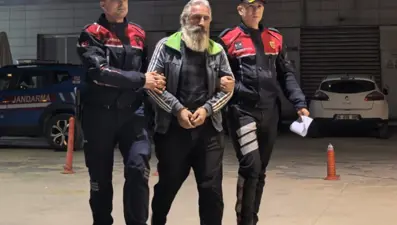 Pazara kurduğu baharat tezgahında uyuşturucu satan kişi tutuklandı