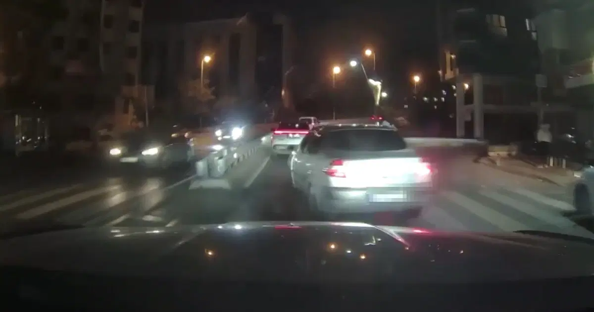 Makas atarak trafiği tehlikeye düşüren sürücüye 90 bin lira ceza