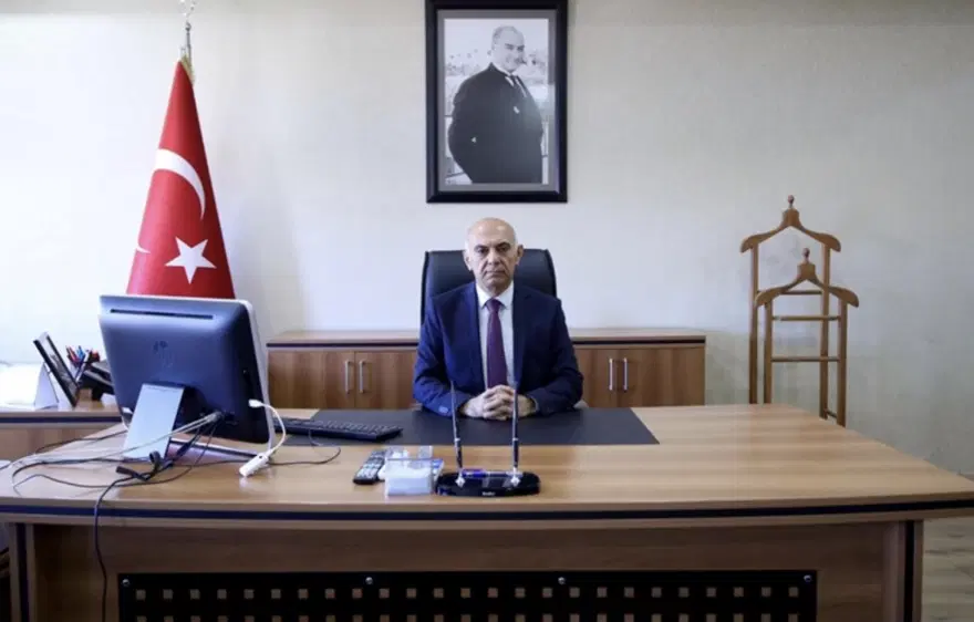 Polisten kaçan motosikletli vali yardımcısına çarptı 2