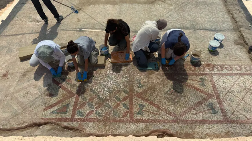 BAZİLİKA ROMA'DAN GEÇ ANTİK ÇAĞ'A UZANAN DÖNÜŞÜMÜ ORTAYA KOYUYOR 2