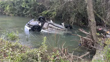 Karı kocayı ayıran feci kaza