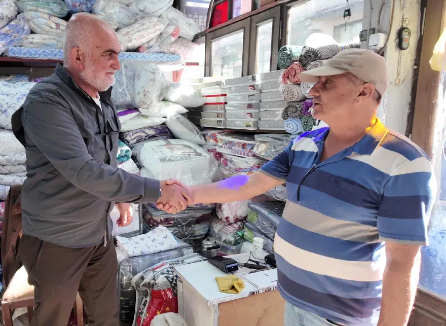 HESABINDAN 115 BİN LİRA AKTARILDIĞINI BANKAYI ARAYINCA ÖĞRENDİ 1