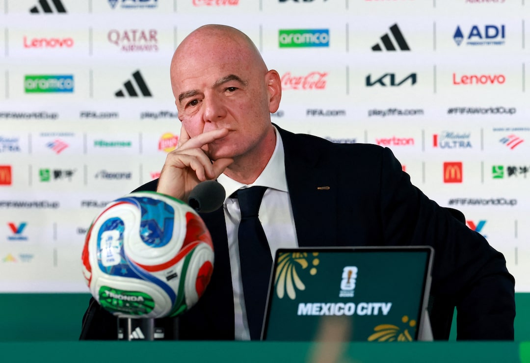 FIFA'da özel yatırım krizi sonrası Infantino'ya istifa çağrıları büyüyor