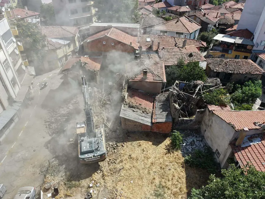 Sındırgı'da deprem fırtınası bitti ama stres başka faya kaydı. Uzmanından uyarı geldi 1 Sındırgı'da deprem fırtınası bitti ama stres başka faya kaydı. Uzmanından uyarı geldi 1