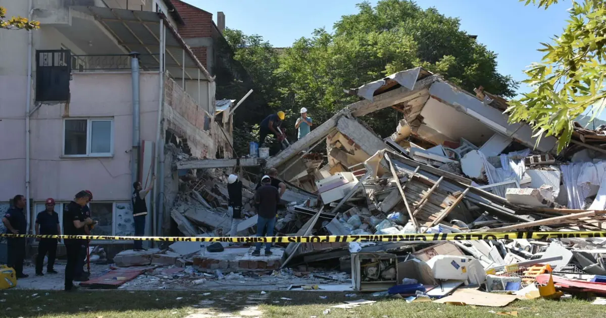 Sındırgı Fayı deprem üretmeye başladı