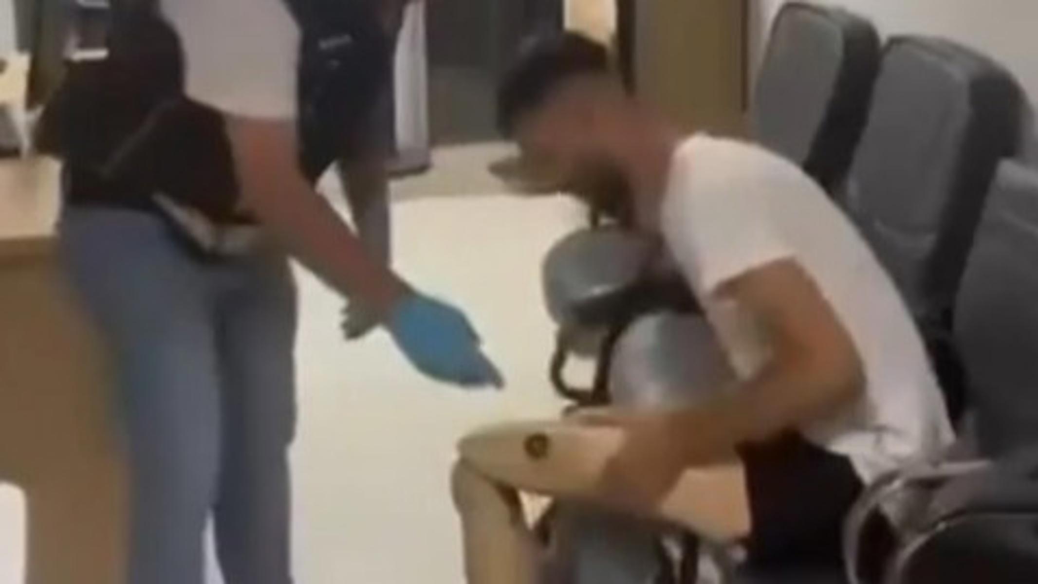 Otoyol gişelerinde durdurulmuştu. Protez bacağından uyuşturucu çıktı