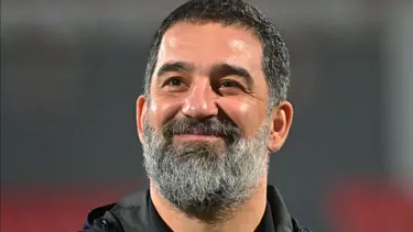 Samsunspor kaybetti, Arda Turan zirveye yaklaştı. Devre arasında futbolcularına 17 yıl önceki milli maçı hatırlattı