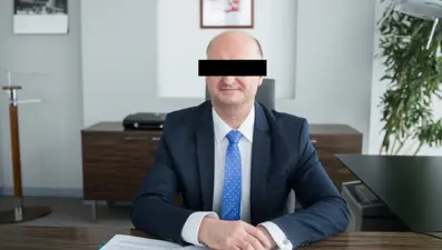 Polonya'da vize yolsuzluğu skandalı. Eski bakan yardımcısı yargılanacak