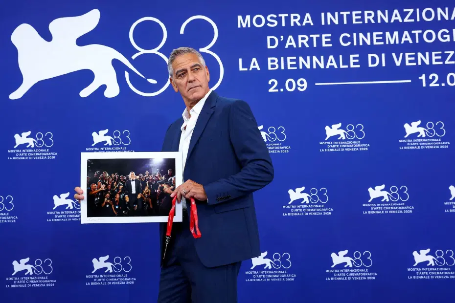 George Clooney, Venedik'te Trump yönetimini eleştirdi. 