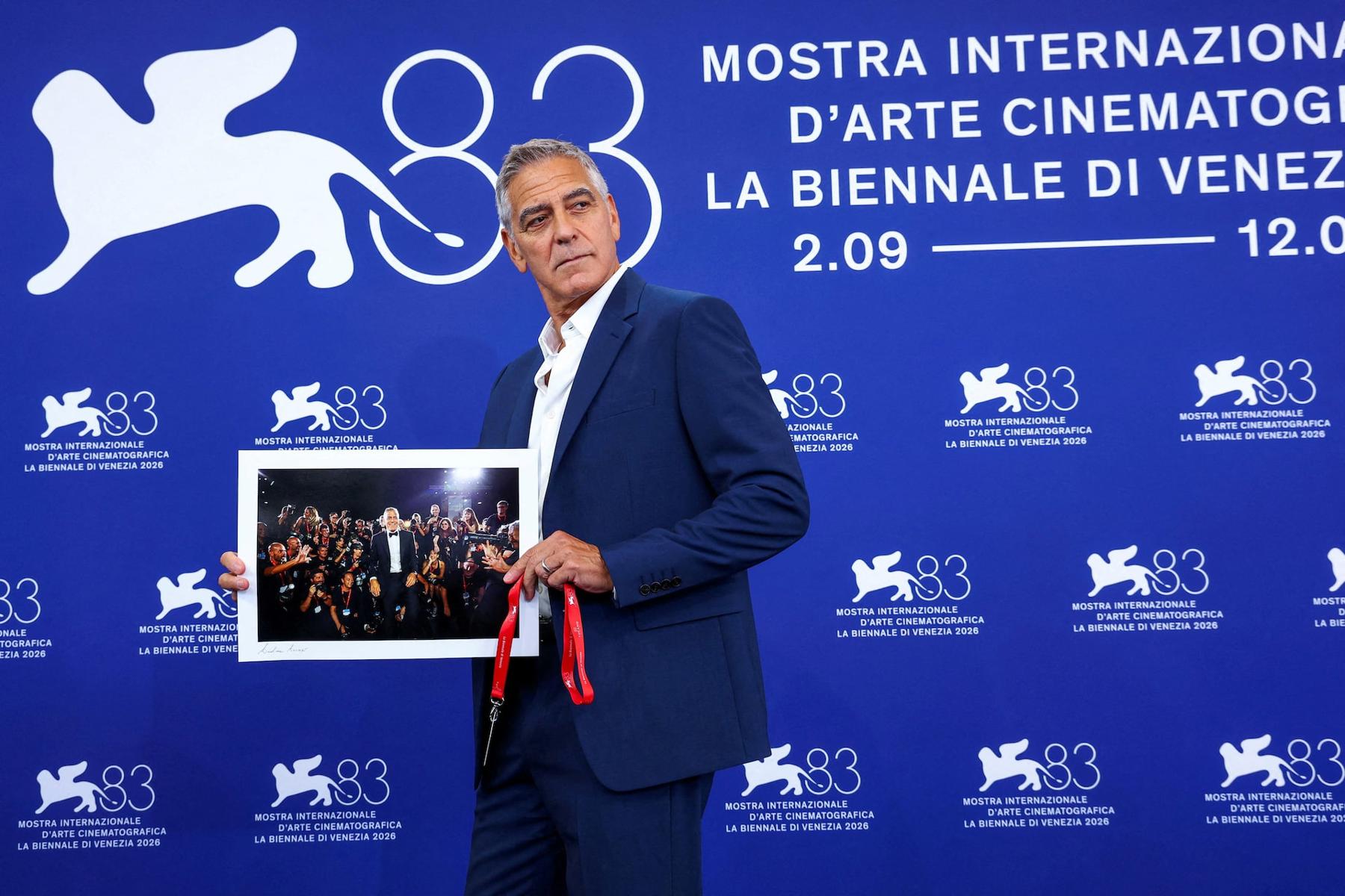 George Clooney, Venedik'te Trump yönetimini eleştirdi. "Ülkeyi liyakatsizler yönetiyor"