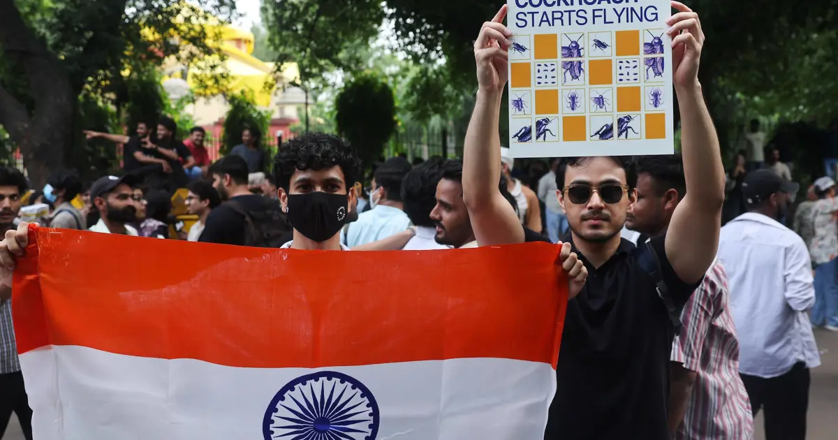 Hindistan'da neler oluyor? "İstifa kesinlikle sürpriz oldu"