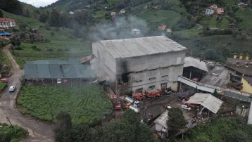 Rize'de çay fabrikasında çıkan yangın kontrol altına alındı