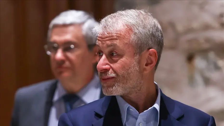 İngiliz Başbakan Starmer'dan, Abramoviç'e 