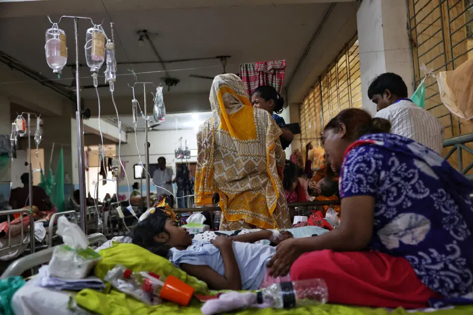 Bangladeş'te dang humması can alıyor. Ölümler aralık ayından önce durmayacak