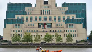 MI6'nın ilk kadın başkanı Metreweli: "Cephe hattı artık her yerde"