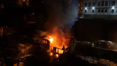 Safranbolu'da tarihi konak küle döndü