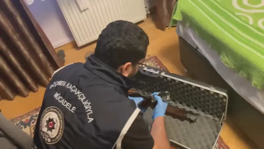 Usulsüz yolla Türk vatandaşlığı dağıtmışlar. 72 şüpheli yakalandı, 7 şirkete kayyum atandı 