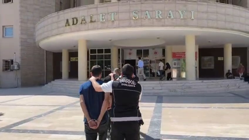 Şanlıurfa'da 9 kilo 550 gram skunk ele geçirildi. 4 kişi tutuklandı